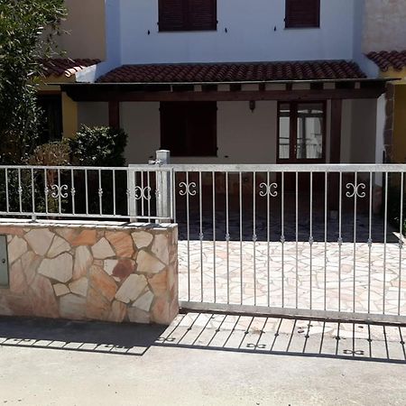 Casa Giovanna Porto Pino Eksteriør billede