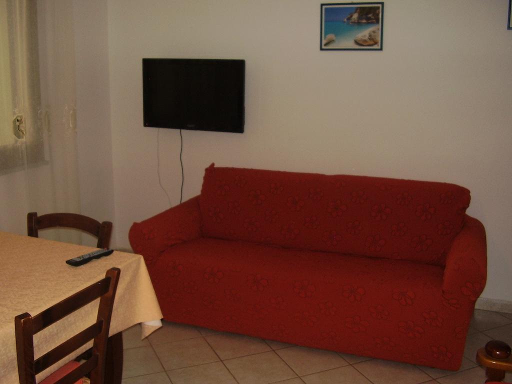 Casa Giovanna Porto Pino Værelse billede