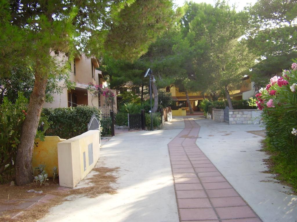 Casa Giovanna Porto Pino Eksteriør billede
