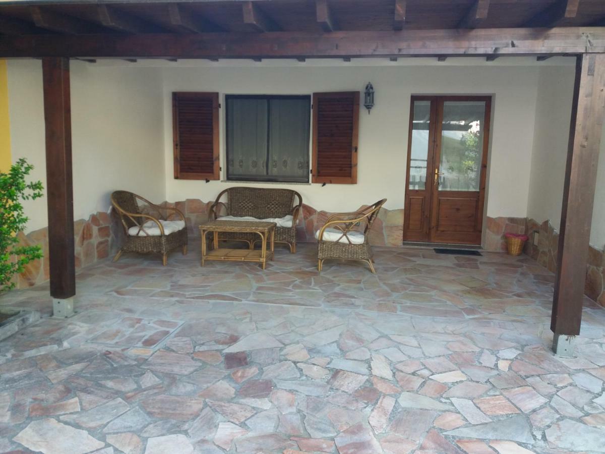 Casa Giovanna Porto Pino Eksteriør billede